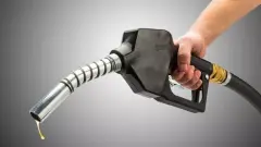 Yeni Yılın İlk Zammı Sürücülere: Akaryakıtta Benzin ve Motorine Toplam 2,73 TL Zam - Ucon