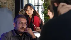 GAİN'e Yeni Gelecek Diziden Fotoğraflar Geldi: Feyyaz Yiğit'in Projesinde Aslıhan Malbora ve Erdem Kaynarca'nın Keyfi Yerinde - Ucon