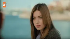 Afra Saraçoğlu'nun Yeni İmajı Sosyal Medyanın Dilinde: 